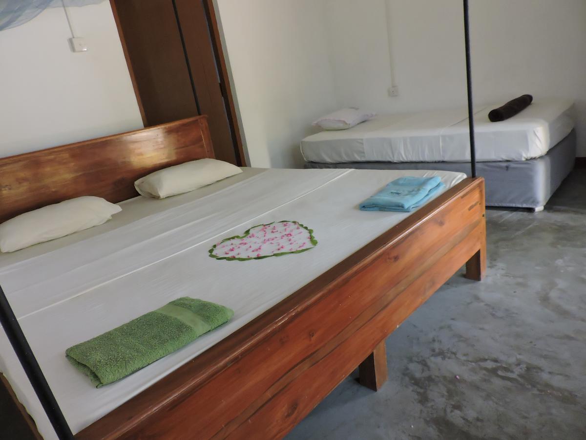 Reggae Zone Beach Resort Tangalle Pokoj fotografie